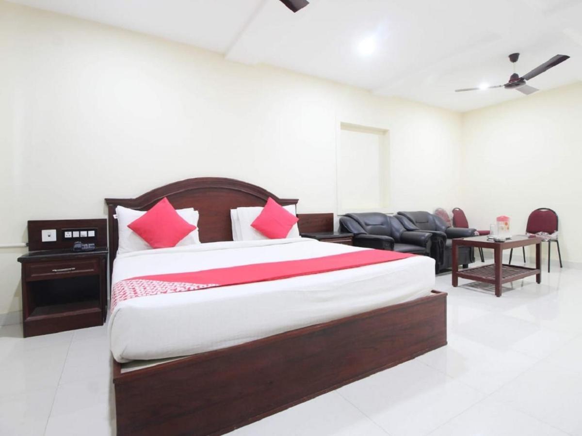 E S Residency Hotel Theni Exterior foto