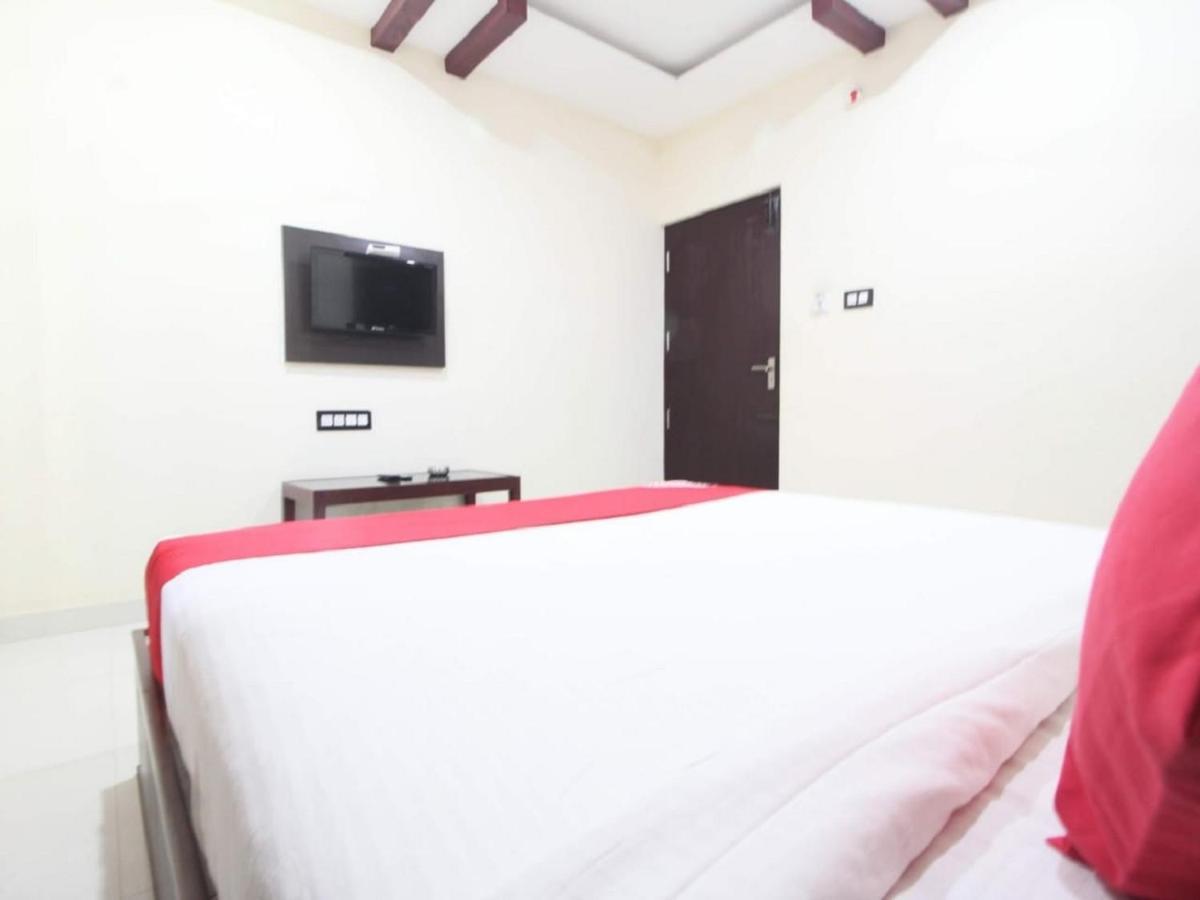 E S Residency Hotel Theni Exterior foto